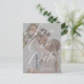 Moderne, elegante Drehbuch-Foto Hochzeit speichern Ankündigungspostkarte (Stehend Vorderseite)