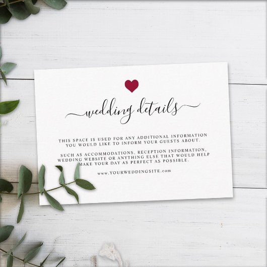 Moderne Elegante, einfache Red Heart Wedding Detai Begleitkarte
