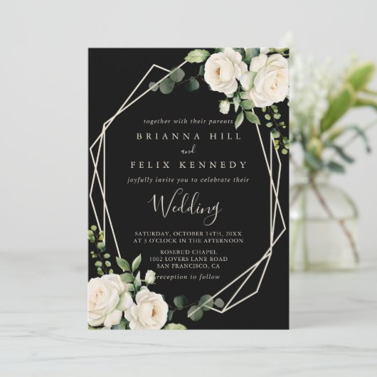 Moderne Elegante Elfenbeinblütenhochzeit Einladung (Stehend Vorderseite)