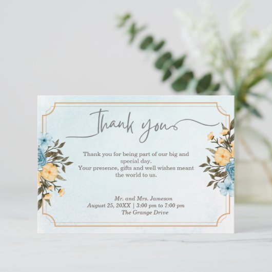 Moderne Elegante Flora Grün Hochzeit Dankeskarte (Stehend Vorderseite)