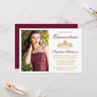 Moderne Elegante Gold Crown Burgundy Quinceanera Einladung