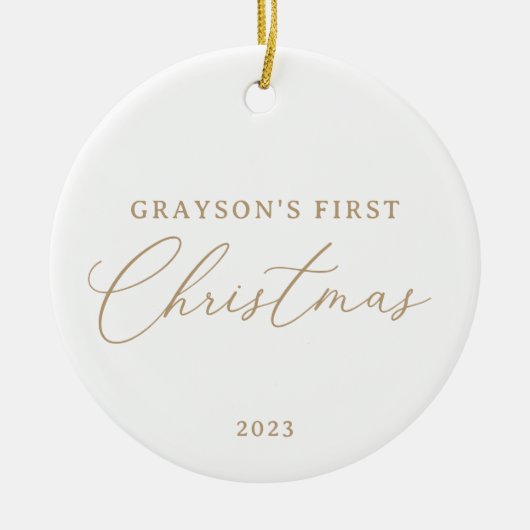 Moderne elegante Gold Script Baby's First Christma Keramik Ornament (Vorne)