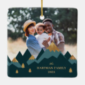 Moderne Elegante Goldberge Foto Weihnachten Keramikornament (Rückseite)