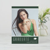 Moderne Elegante Graduate Stilvolles Foto Grün Ankündigung (Stehend Vorderseite)