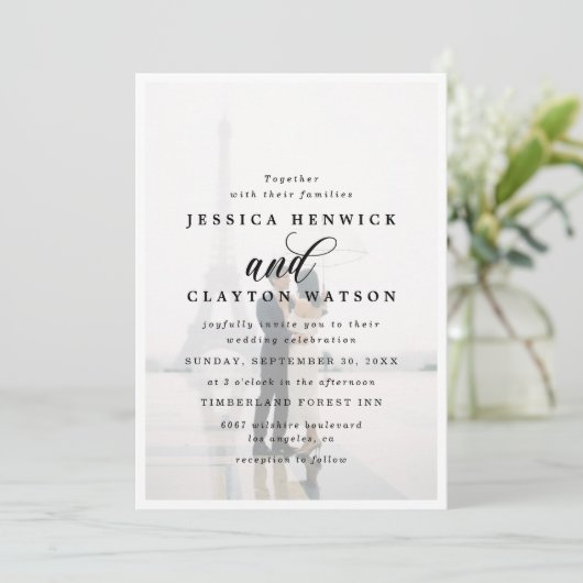 Moderne elegante Imitats Vellum Foto Overlay Hochz Einladung (Stehend Vorderseite)