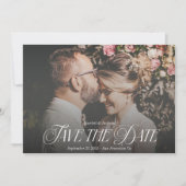 Moderne, elegante Kalligraphie-Foto Hochzeit Save The Date (Vorderseite)