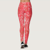 Moderne elegante korallenrote Wildblumen Leggings (Rückseite)