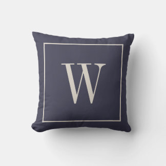 Moderne, elegante Monogram-Produktfamilie Erstblau Kissen