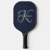Moderne elegante Monogram Script Navy Blue Pickleball Schläger (Vorderseite)