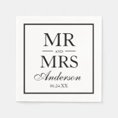 Moderne Elegante Mr. and Mrs Wedding BW Serviette (Vorderseite)