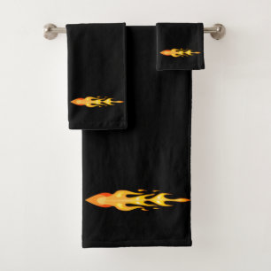 Moderne elegante orange-gelbe Feuerflamme auf Schw Badhandtuch Set