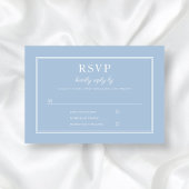 Moderne elegante Powder Blue Script Hochzeit RSVP Karte