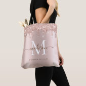 Moderne elegante Rose Gold Glitzer Monogram Script Tasche (Von Nahem)