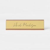 Moderne Elegante Schlichte, einfache Goldfarbenkal Schreibtischnamensplakette (Vorderseite )