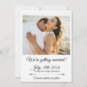 Moderne elegante Schriftzug-Foto-Hochzeit Save The Date (Rückseite)