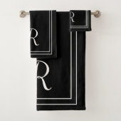 Moderne elegante Schwarz-Weiß-Monogramm Badhandtuch Set (Insitu)