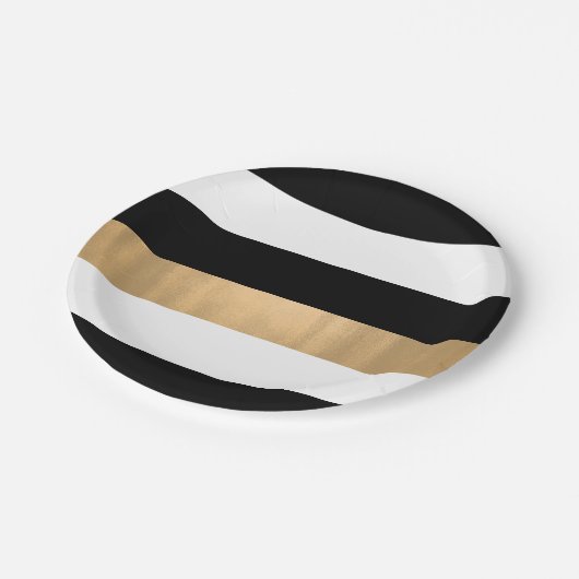 Moderne Elegante Schwarz, Weiß und Gold gestreift Pappteller (Schrägansicht)