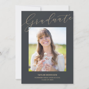Moderne elegante Script 2025 Foto Graduation Party Einladung
