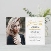 Moderne, elegante Script 2 Sided Foto Grad Card Folieneinladung (Stehend vorne)