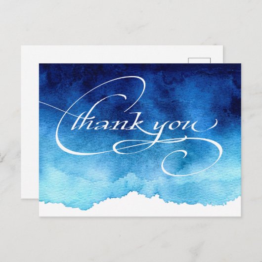 Moderne, elegante Script Blue Wedding Vielen Dank Postkarte (Vorne/Hinten)