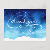 Moderne, elegante Script Blue Wedding Vielen Dank Postkarte (Vorderseite)