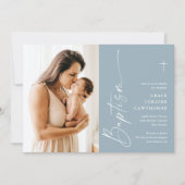 Moderne elegante Script Boys Foto Taufe Einladung (Vorderseite)