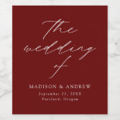 Moderne, elegante Script Burgundy Wedding Weinetikett (Einzelnes Label)