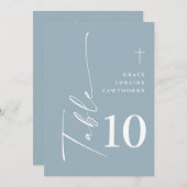 Moderne, elegante Script Dusty Blue Tischnummern (Vorne/Hinten)