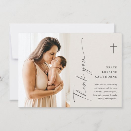 Moderne elegante Script-Foto-Taufe Dankeskarte (Vorderseite)