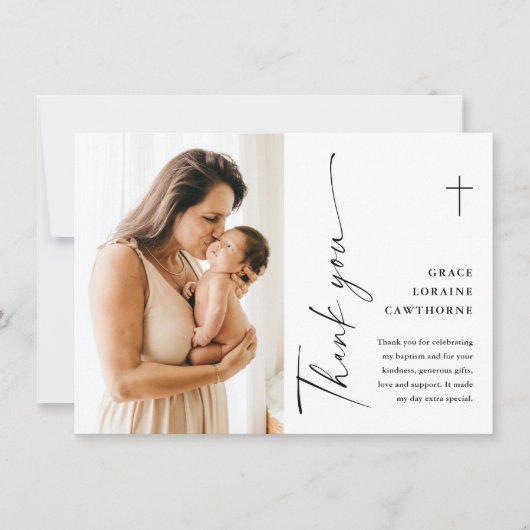 Moderne elegante Script-Foto-Taufe Dankeskarte (Vorderseite)
