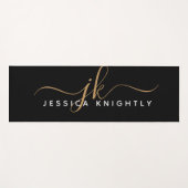 Moderne elegante Script Monogram Initials Black Go Yogamatte (Vorderseite (Horizontal))