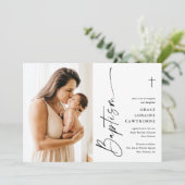 Moderne elegante Script White Foto Taufe Einladung (Stehend Vorderseite)