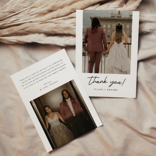 Moderne elegante Skript 2-Foto-Hochzeit Dankeskarte