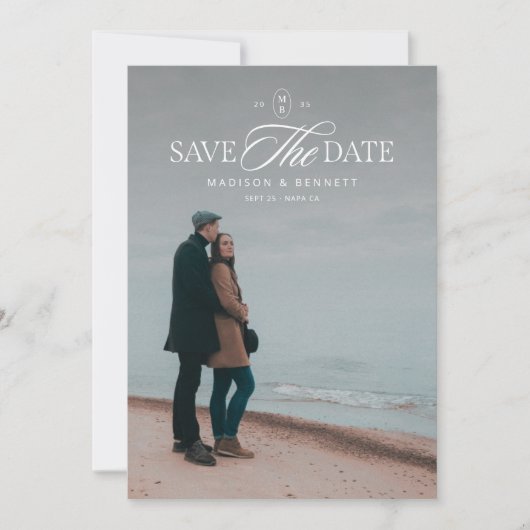 Moderne elegante Skript-Doppelseitige Foto Weiß Save The Date (Vorderseite)