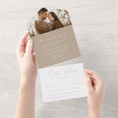 Moderne Elegante Taupe Foto Hochzeit All In One Einladung (Abreißen)