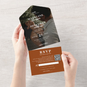Moderne elegante Terrakotta-QR-Code-Hochzeit Foto All In One Einladung