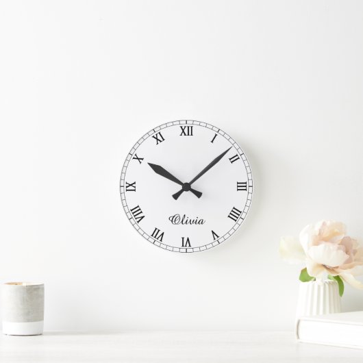 Moderne elegante Uhr mit Ihrem Namen (Zuhause)