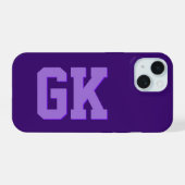 Moderne elegante violette Monogramm-Initialen iPhone 15 Hülle (Rückseite (Horizontal))