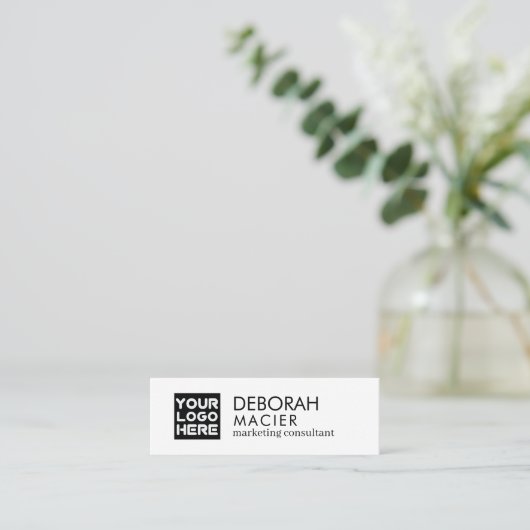 Moderne elegante White Mini Business Card mit Logo Mini Visitenkarte (Stehend Vorderseite)