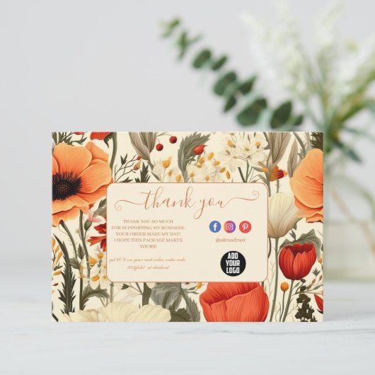 Moderne Elegante Wildblumen Dankeskarte (Stehend Vorderseite)