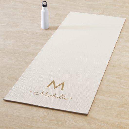 Moderne Elfenbein-Gold-Schrift-Monogramm Yogamatte (Beispiel)