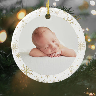 Moderne Erstes Weihnachten Foto Gold Schneeflocken Keramik Ornament
