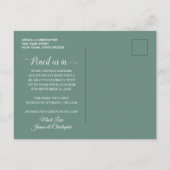 Moderne Eukalyptus-Grünzeug-Hochzeit Ankündigungspostkarte (Rückseite)