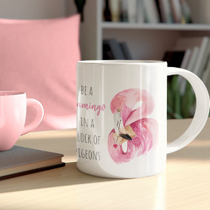 Moderne exotisch rosa Aquarellfärbung mit Zitat Zweifarbige Tasse