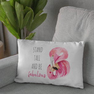Moderne exotische Flamingos stehen hoch und seien  Dekokissen
