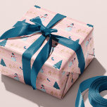 Moderne Fa La Stripe Weihnachtsbaum & Schneemann Geschenkpapier<br><div class="desc">Modernes und festliches fa la la blush pink,  Streifen Winter Szene Umhüllungspapier Design. Einfache,  weiße Pinselstripe mit goldfarbenem Swirl-Design und festlicher Weihnachtsbaum und Schneemobil-Illustration in Imitaten. Die Hintergrundfarbe kann in Anzug Ihrer Vorliebe geändert werden. Original handgezeichnet Kunstwerk von Moodthology Papery.</div>