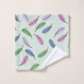 Moderne Fallfeathers Pastel Blue Badhandtuch Set (Waschlappen)