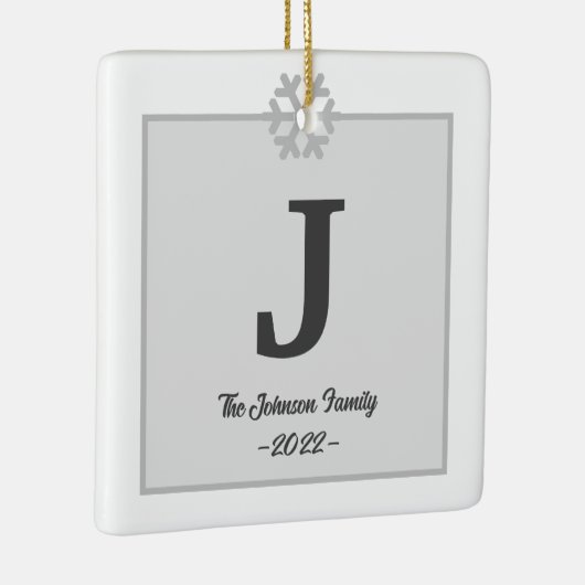 Moderne Familienmonogramm Real Anwesen Christmas Keramikornament (Rechts)