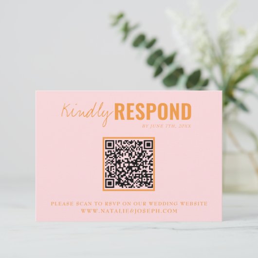 Moderne farbenfrohe Bright Unique QR Code Wedding RSVP Karte (Stehend Vorderseite)