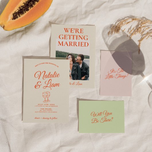 Moderne farbenfrohe handgezeichnete Retro-Hochzeit Einladung